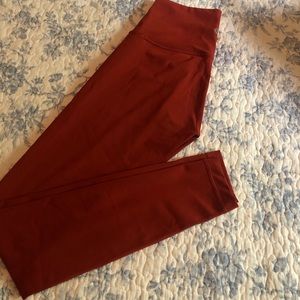 Women’s size 4 high waist LULULEMON tights.